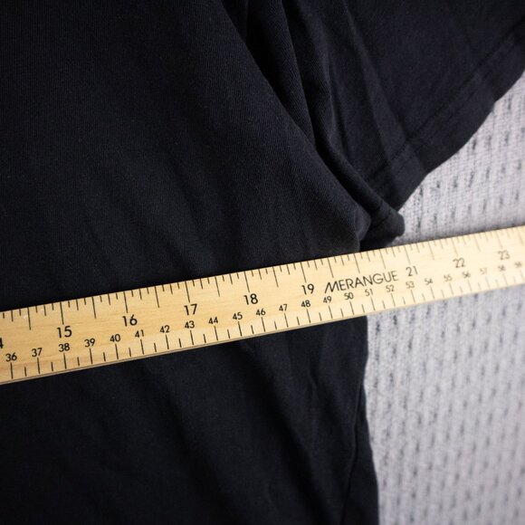 Oakley Distressed Logo Red Tee Mens - Picture 7 of 8